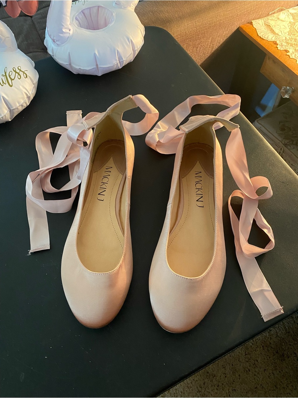 Mackin J Pink Lace Up Pink Pastel Satin Ballet Flats Women’s Size 11